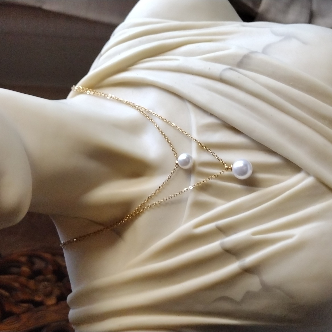 18 Kt Gold Over Titanium White Pearl Necklace